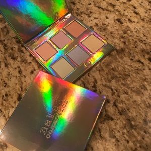 Naked Cosmetics Holographic Highlighter Palette